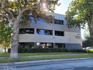 MLS #OC26103719 image #0