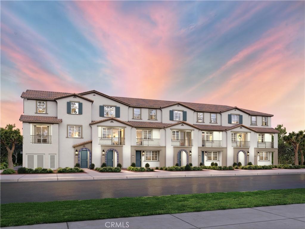MLS #OC26104050 image #0