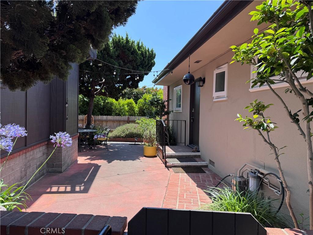 MLS #OC26104423 image #0