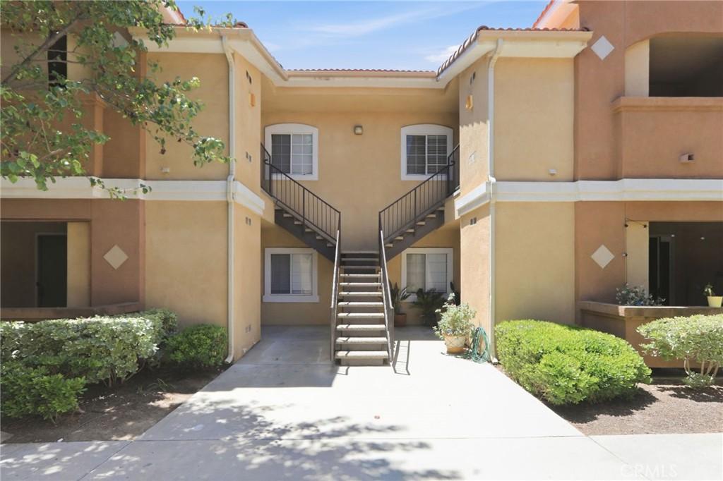 MLS #OC26105428 image #0