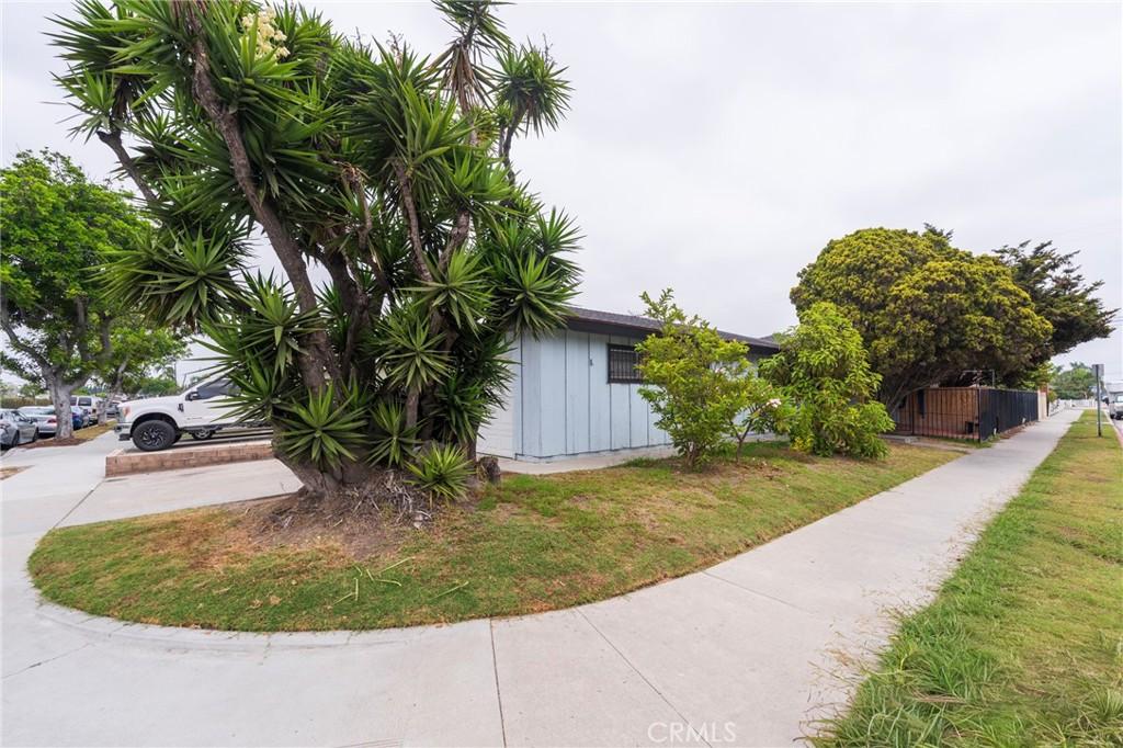 MLS #OC26105504 image #0