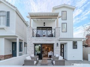 MLS #OC26107179 image #0