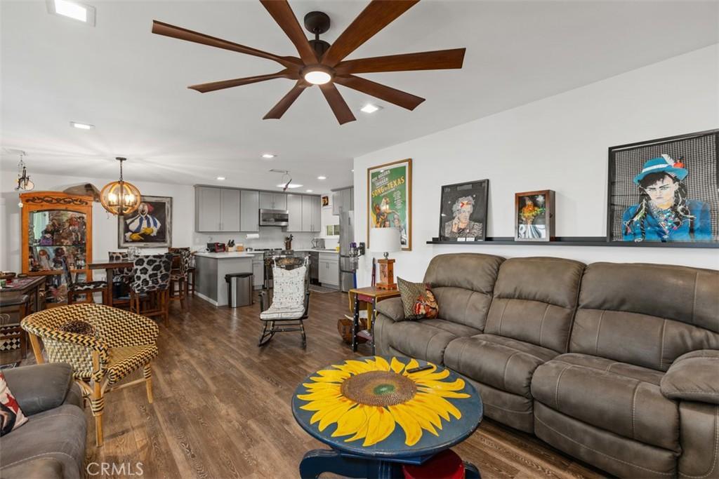MLS #OC26107455 image #0