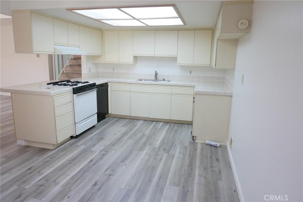16795 Roosevelt #C Huntington Beach CA 92649 | MLS #OC26107934 45 MLS #OC26107934 image #0