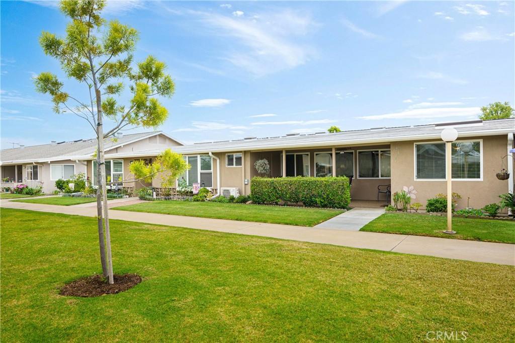 MLS #OC26108340 image #0