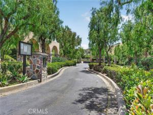MLS #OC26108639 image #0