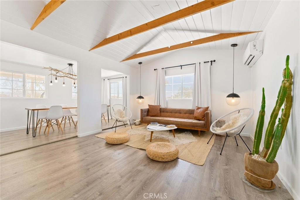 MLS #OC26108714 image #0