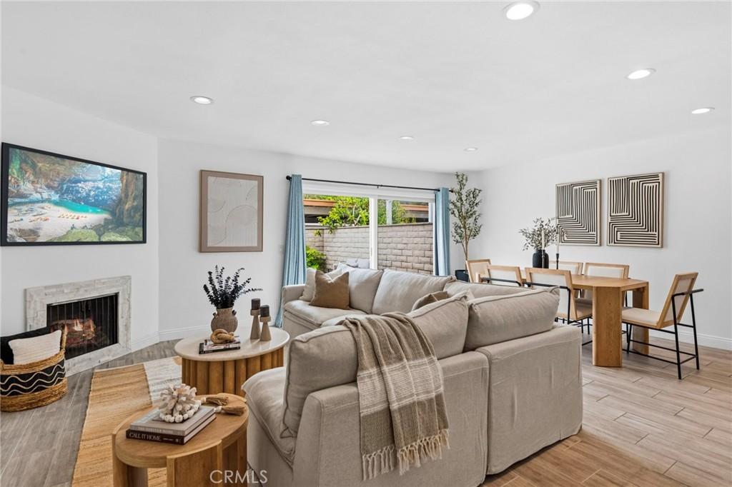 MLS #OC26108770 image #0
