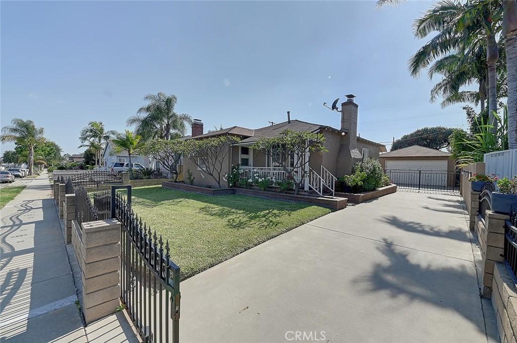 MLS #OC26109026 image #0