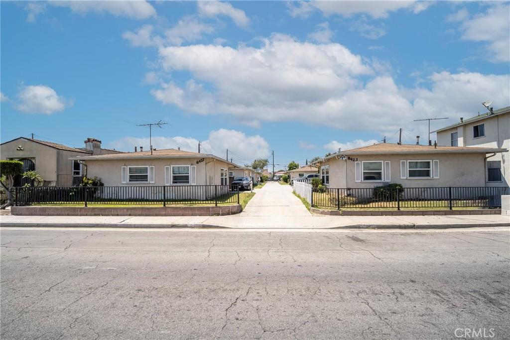 MLS #OC26110915 image #0