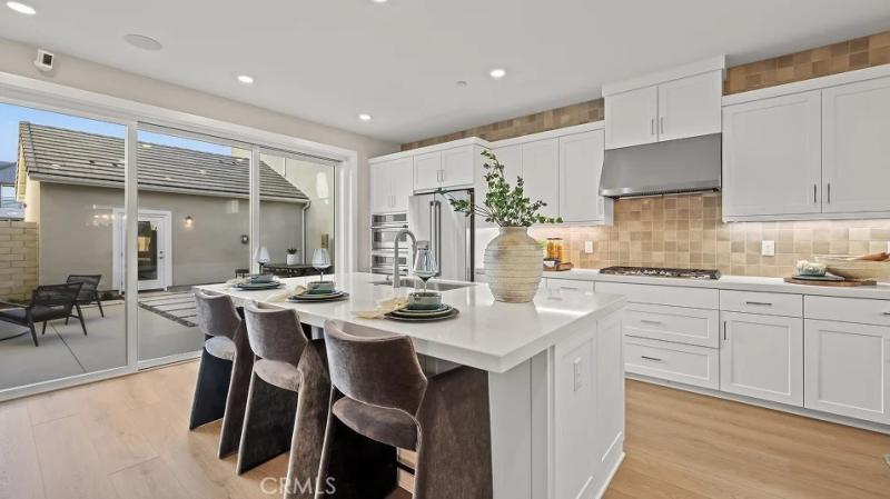 MLS #OC26111763 image #0