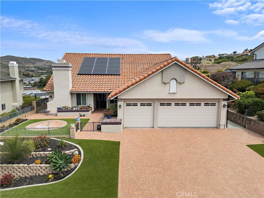 MLS #OC26112356 image #0