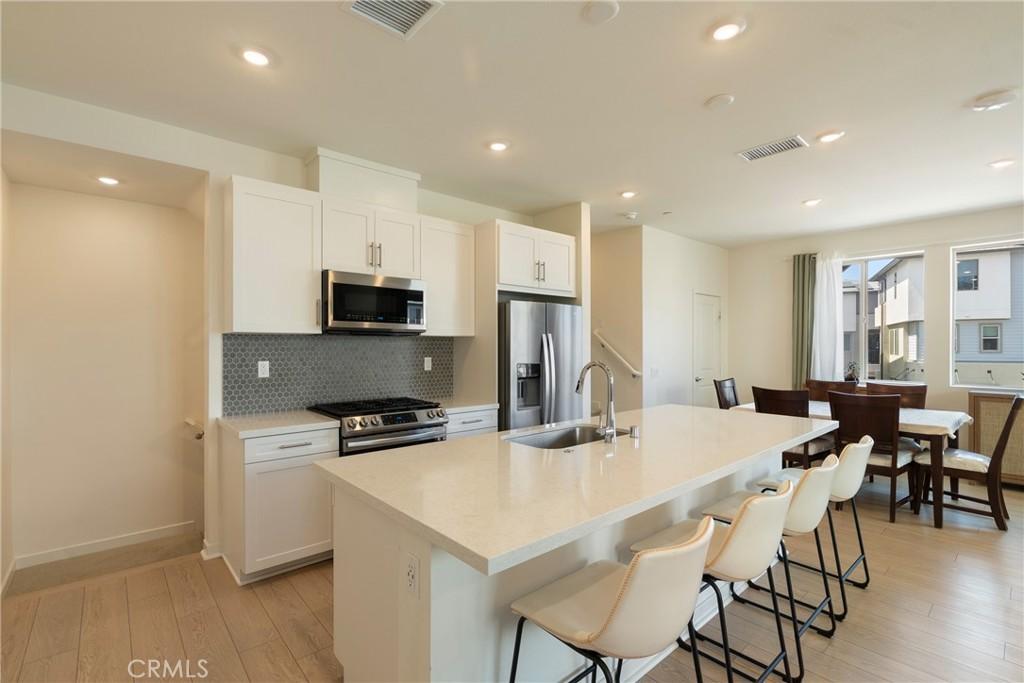 MLS #OC26113223 image #0