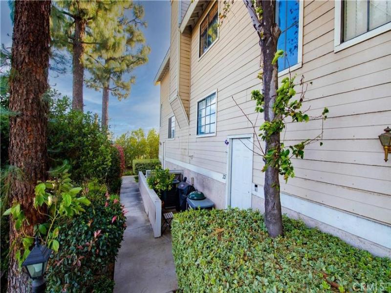 8338 Woodley PL #22 North Hills CA 91343 | MLS #OC26113285 45 MLS #OC26113285 image #0