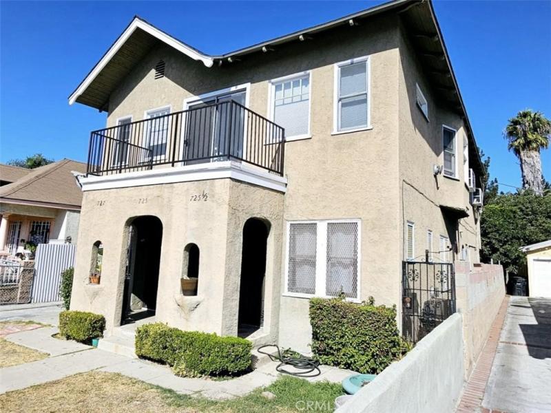 725 W 41st Los Angeles CA 90037 | MLS #OC26113592 45 MLS #OC26113592 image #0