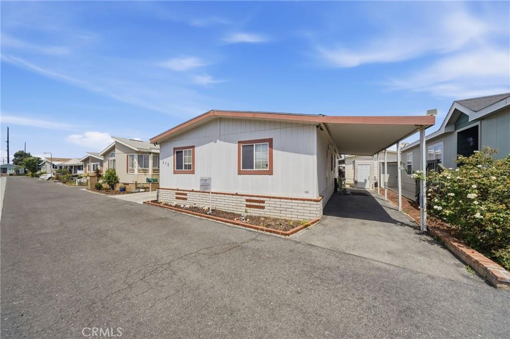 MLS #OC26114589 image #0