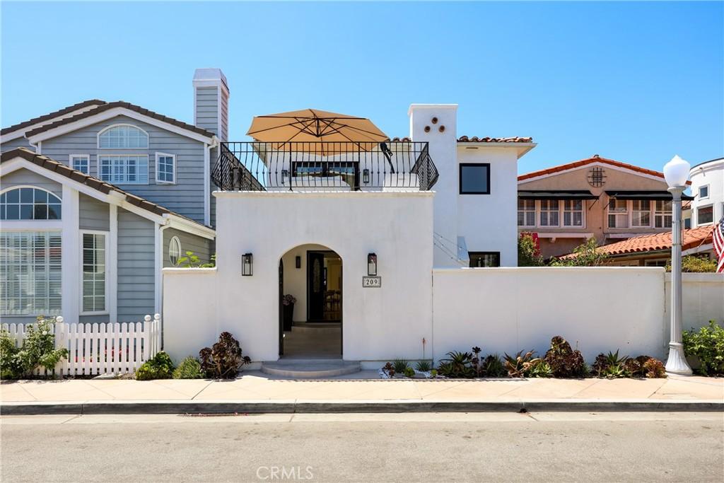 MLS #OC26114999 image #0