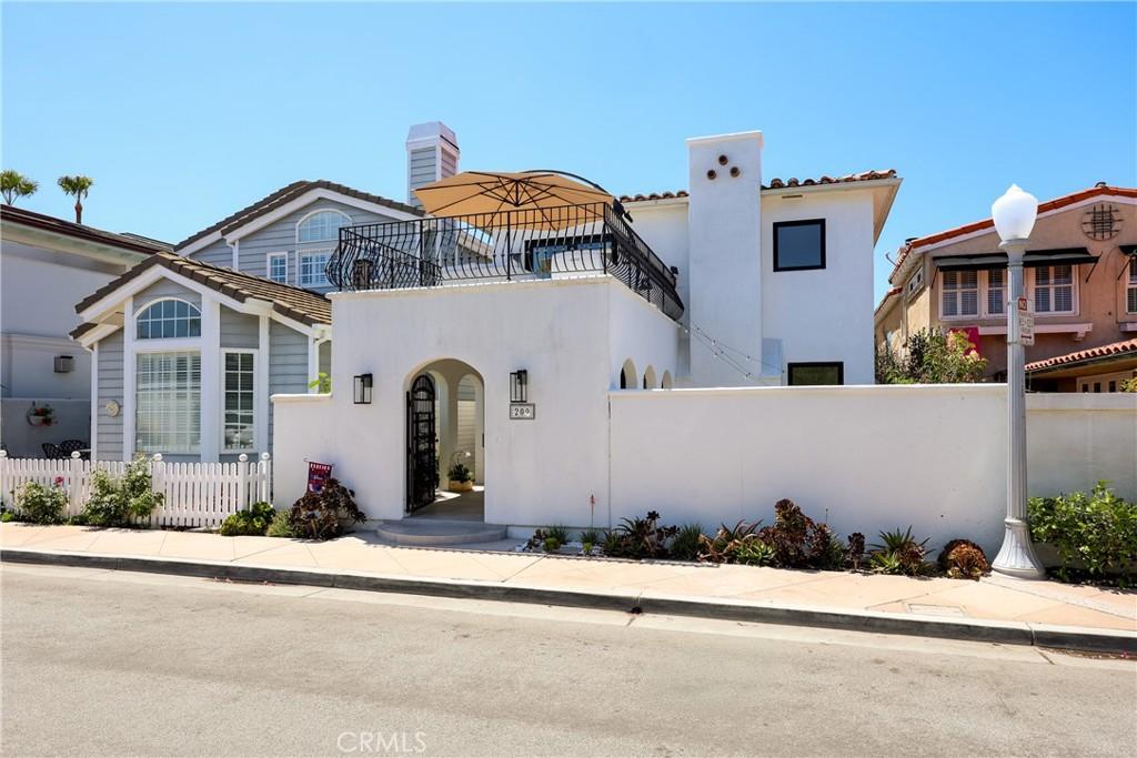 MLS #OC26114999 image #0