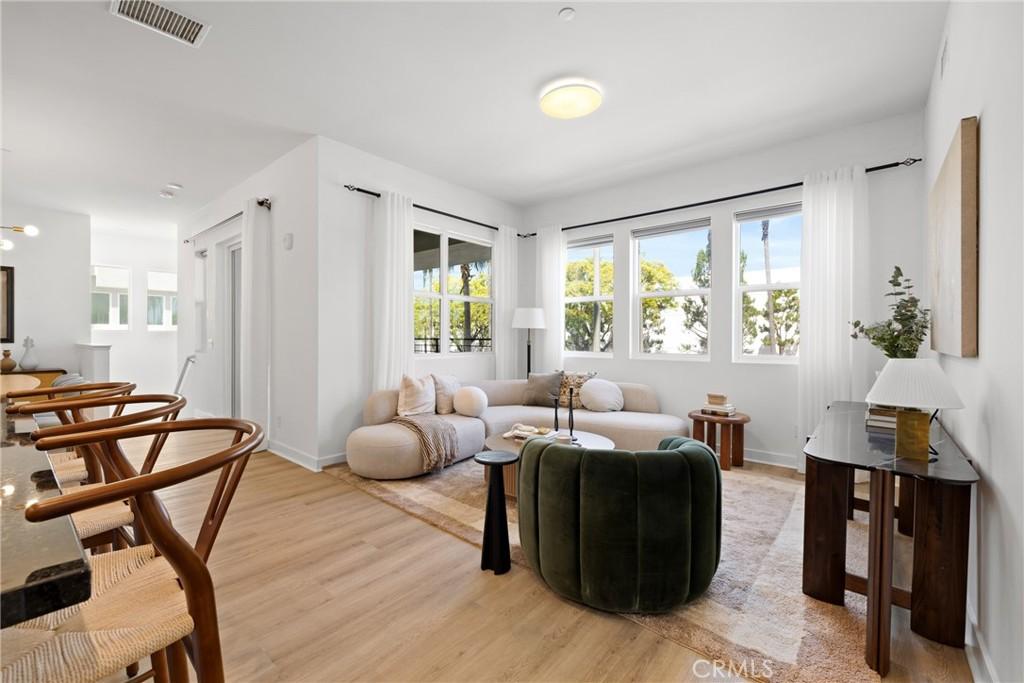 MLS #OC26115164 image #0
