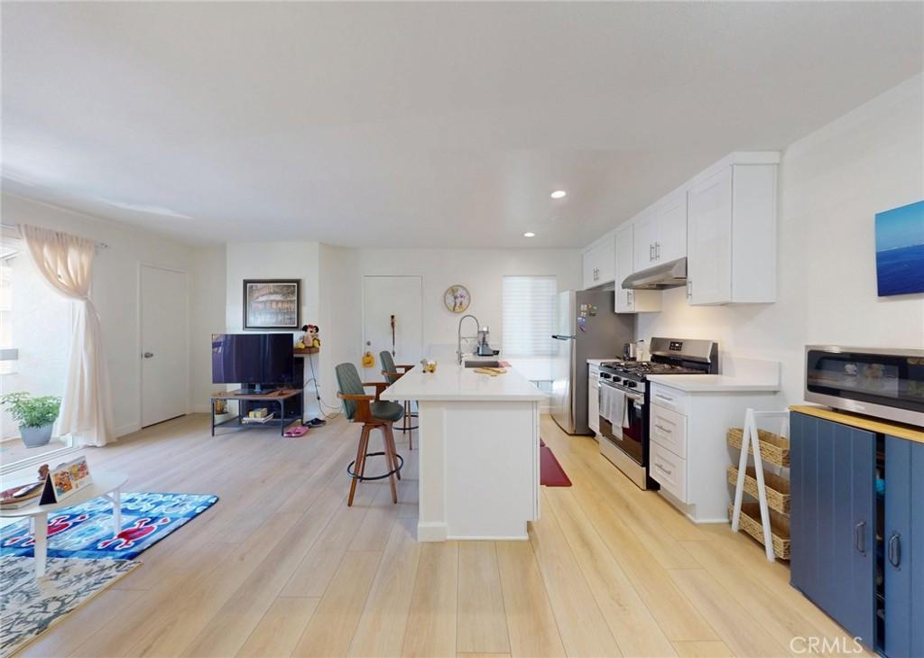 MLS #OC26115346 image #0