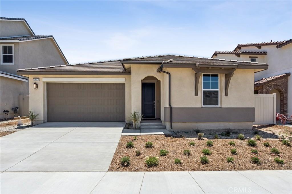MLS #OC26116598 image #0