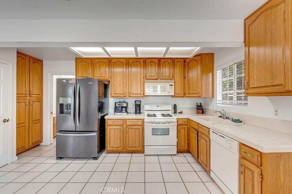 MLS #OC26116655 image #0