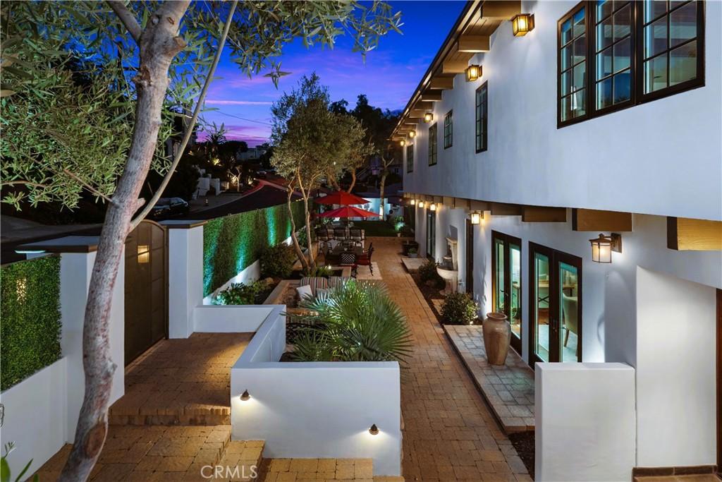 MLS #OC26117804 image #0