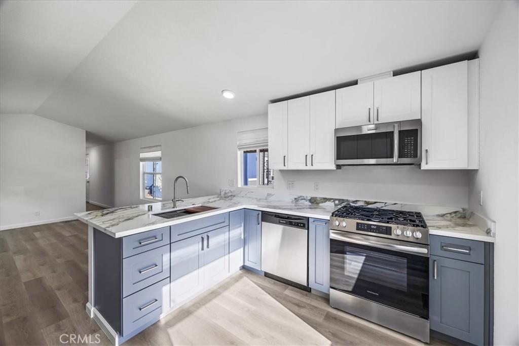 MLS #OC26117847 image #0