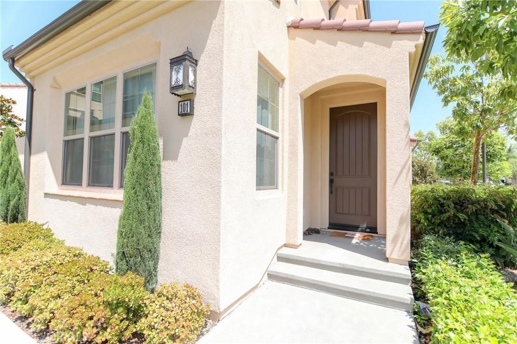 MLS #OC26117938 image #0