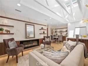 MLS #OC26118087 image #0