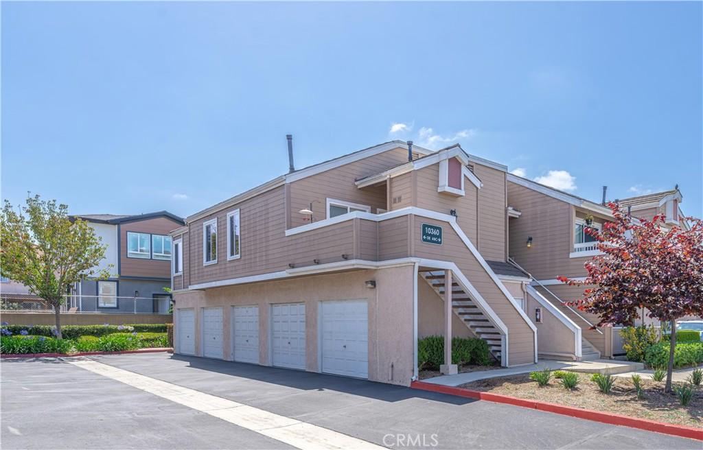 MLS #OC26118291 image #0