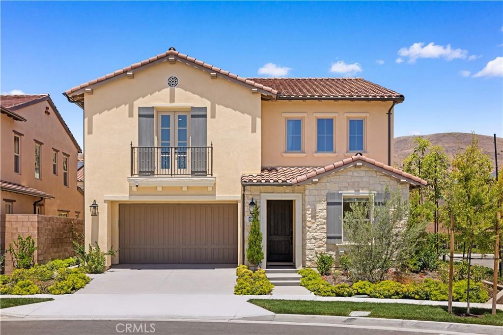 MLS #OC26118331 image #0