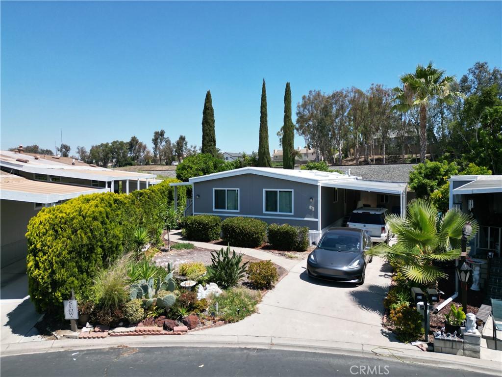 MLS #OC26118496 image #0