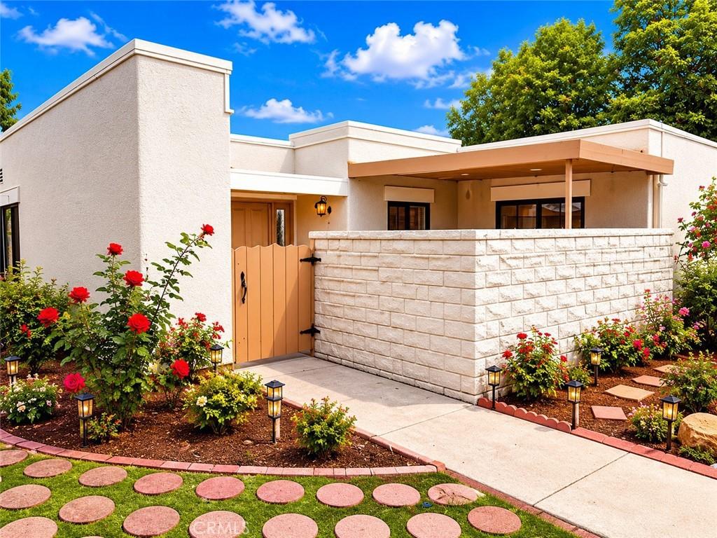 MLS #OC26118917 image #0