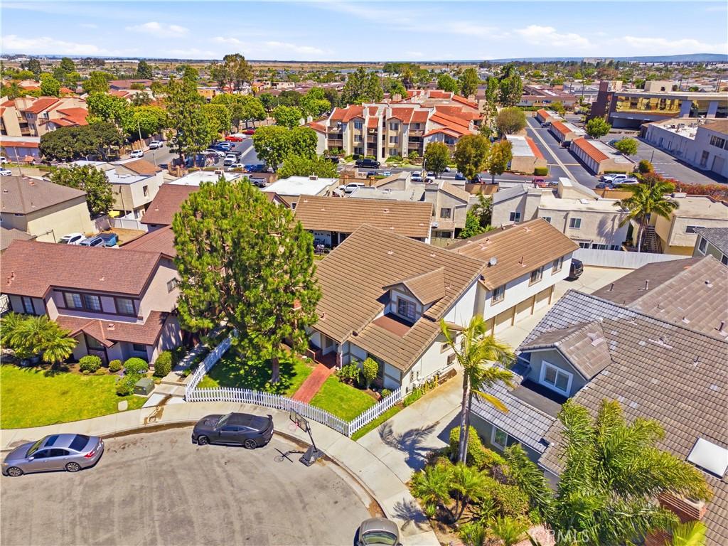 MLS #OC26119463 image #0