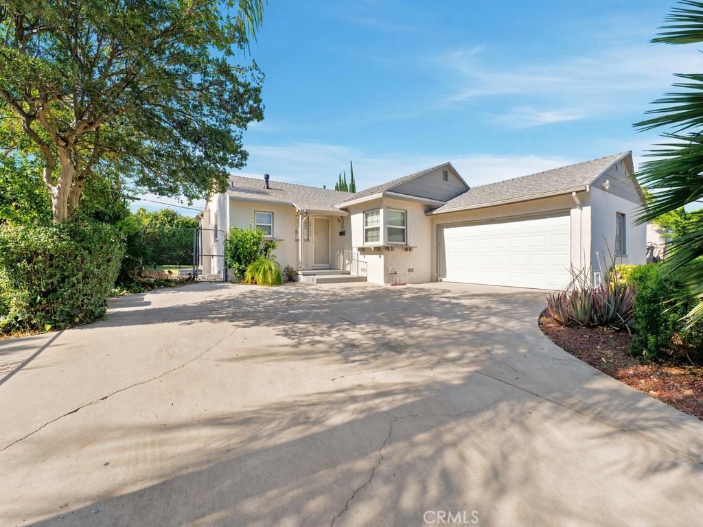 MLS #OC26119774 image #0