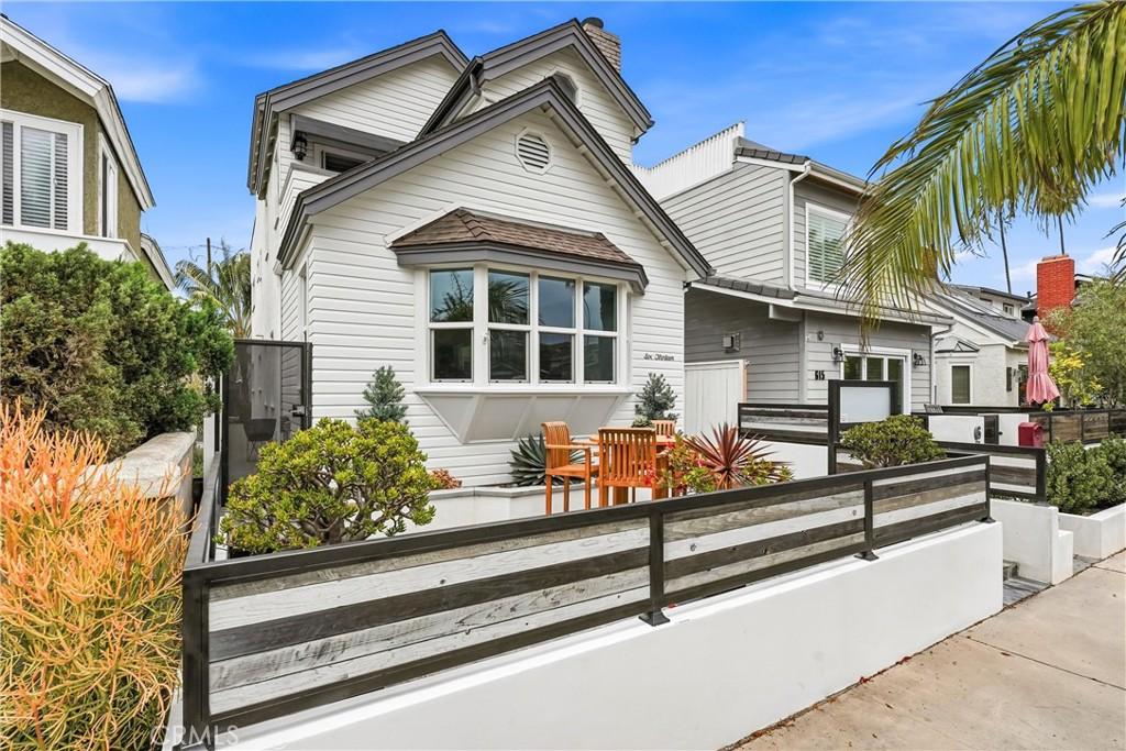 MLS #OC26119817 image #0