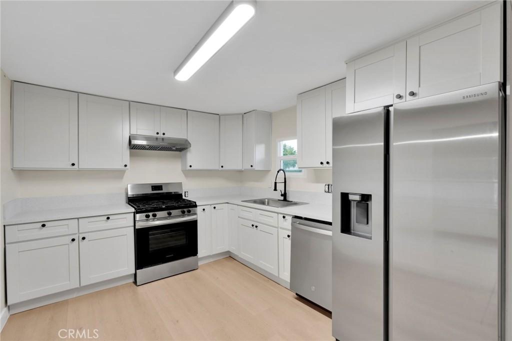 MLS #OC26120368 image #0