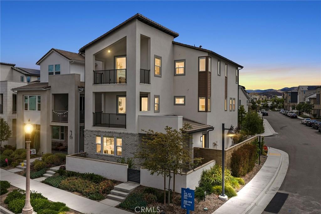 MLS #OC26120656 image #0