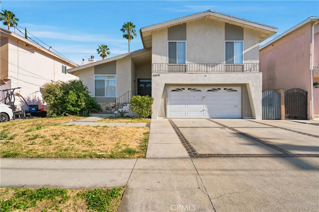 MLS #OC26120657 image #0