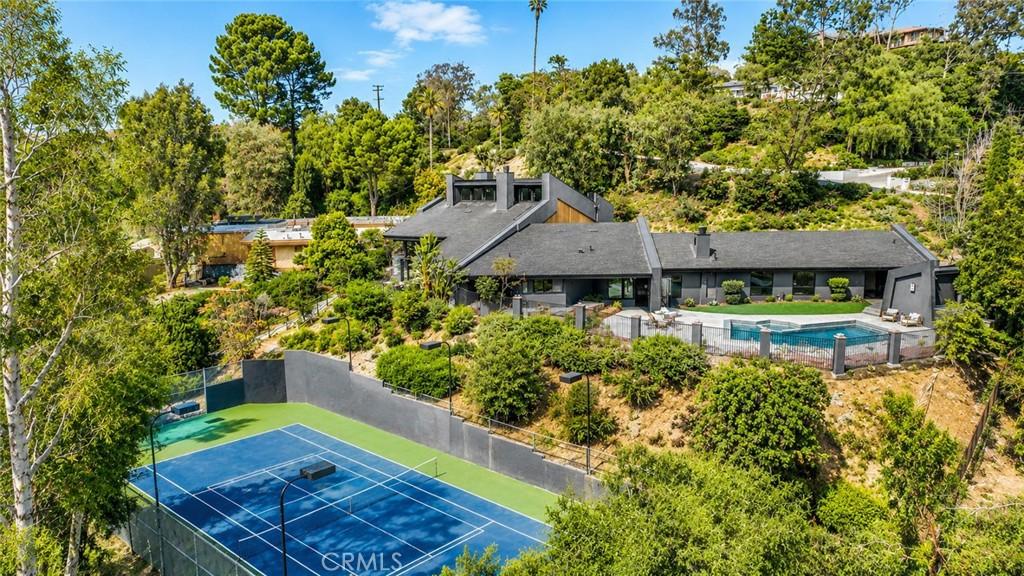 MLS #OC26120741 image #0