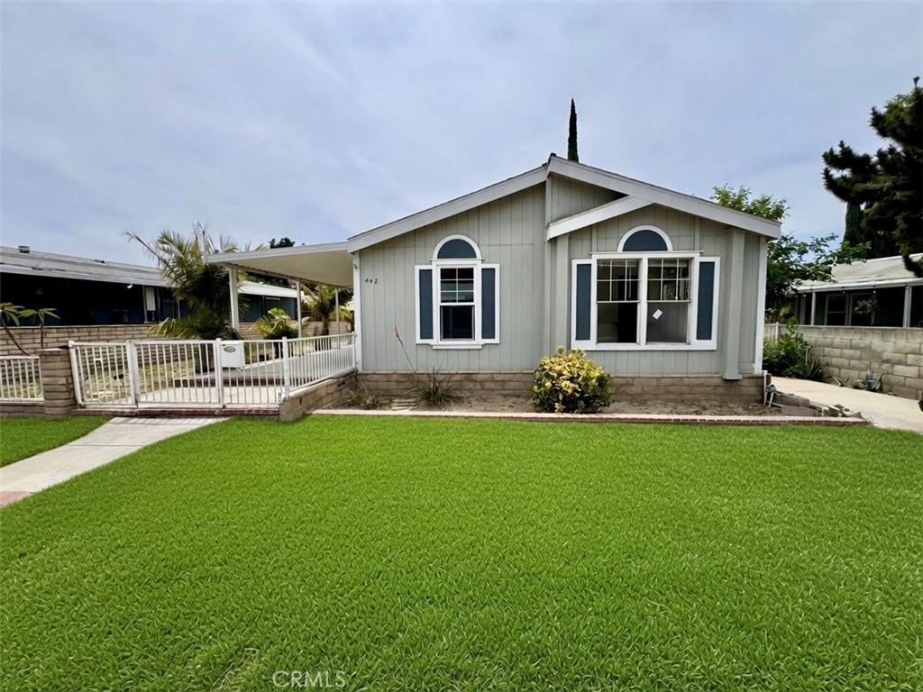 MLS #OC26120872 image #0