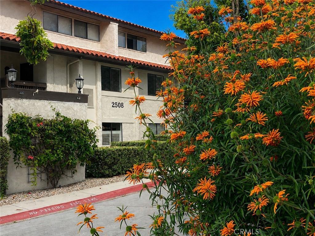 MLS #OC26121062 image #0