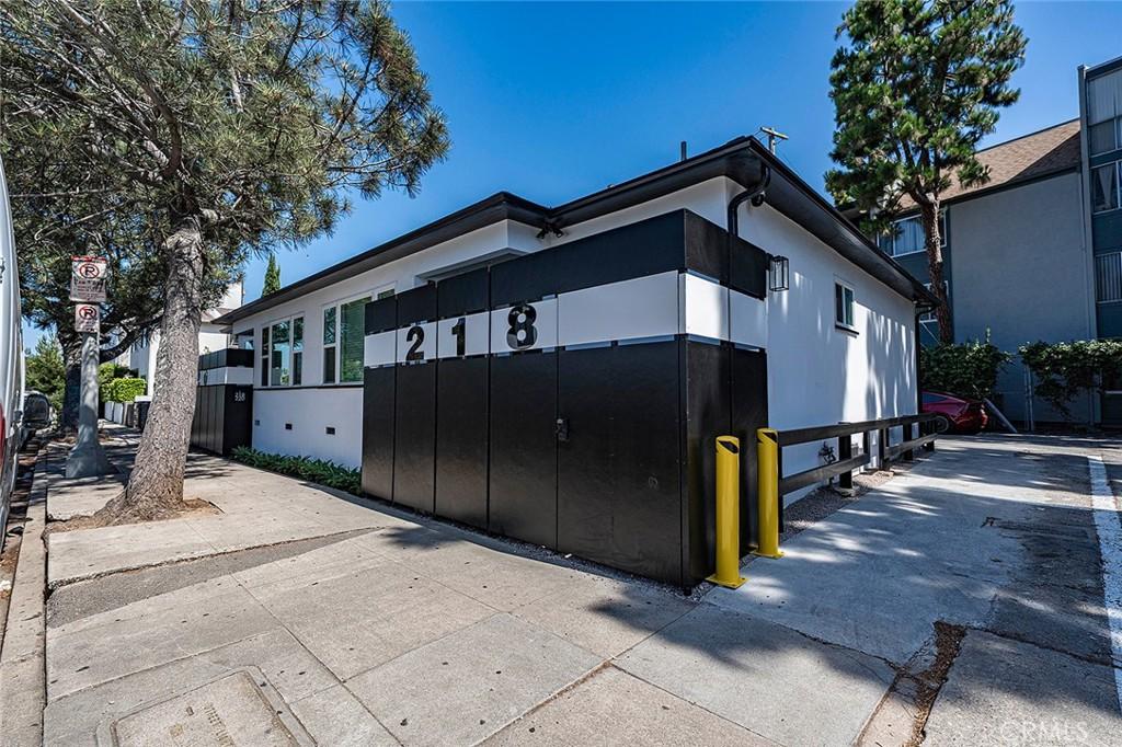 MLS #OC26121239 image #0