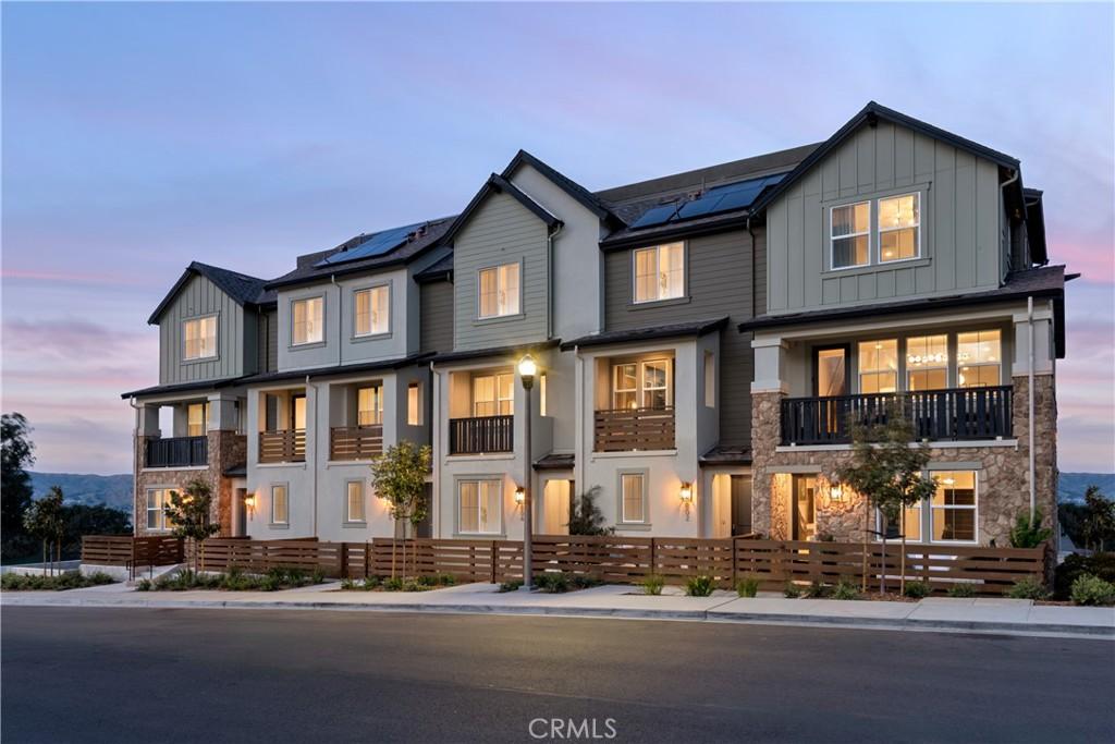 MLS #OC26121588 image #0