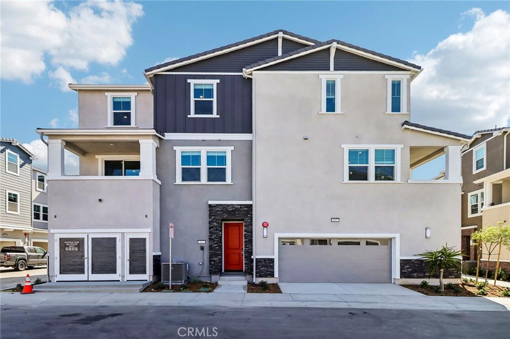 MLS #OC26122514 image #0
