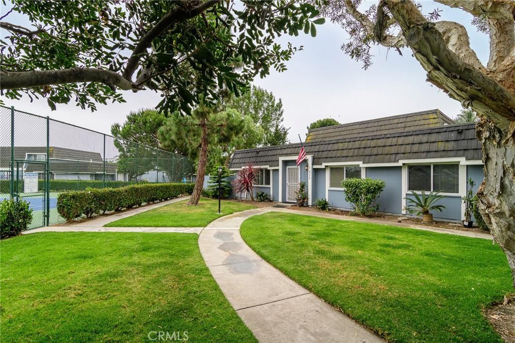 MLS #OC26122619 image #0