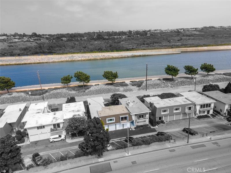 MLS #OC26122894 image #0