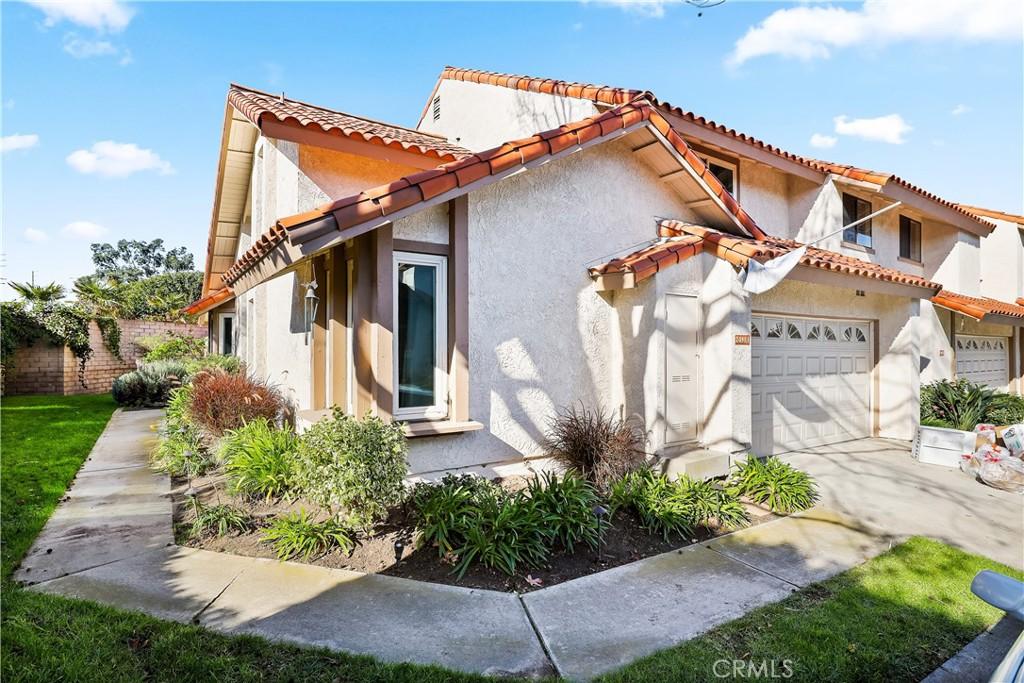 MLS #OC26122903 image #0