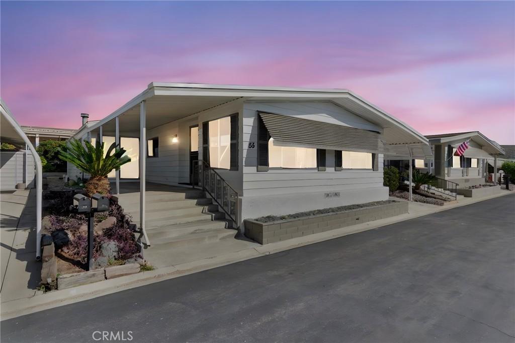 MLS #OC26123418 image #0